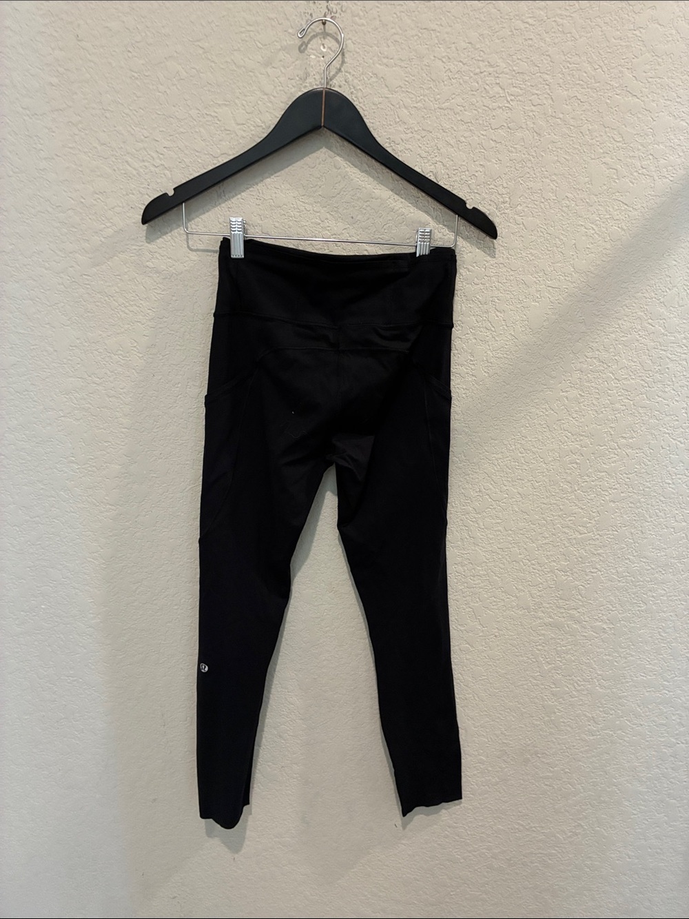 lululemon athletica Black leggings Size 6